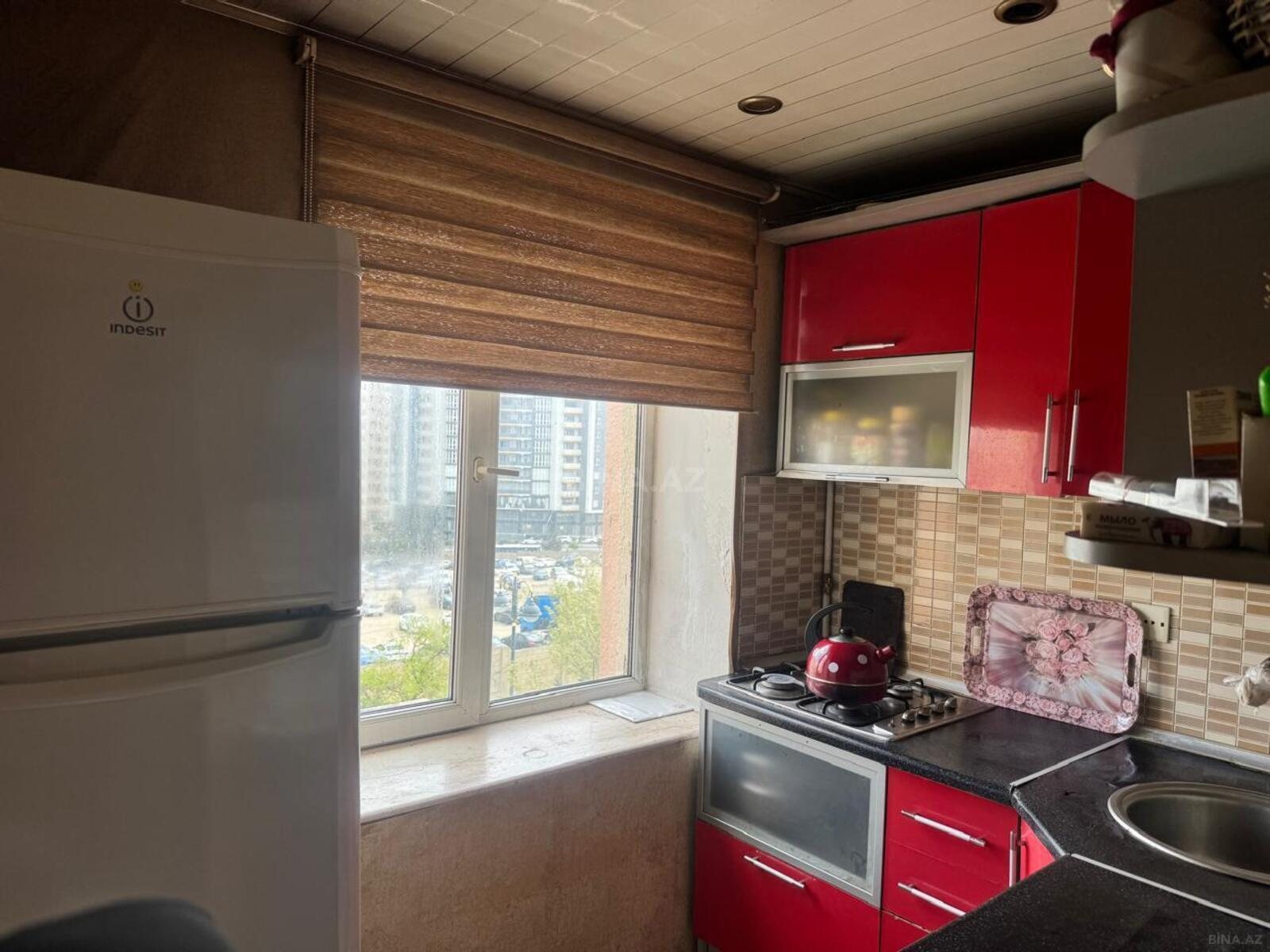 1 otaqlı köhnə tikili — 35 m² — İnşaatçılar m. - şəkil 5