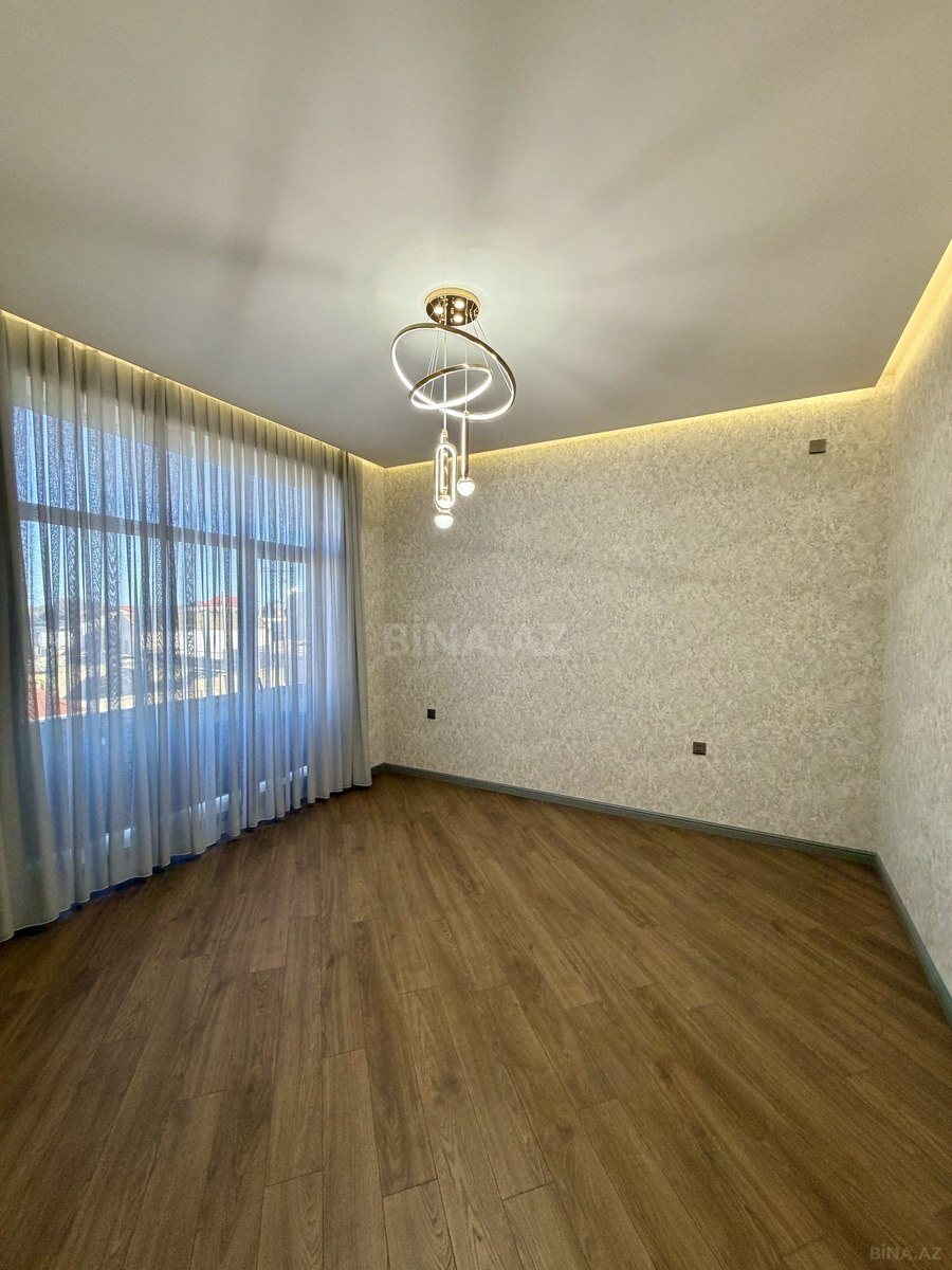 5 otaqlı həyət evi/bağ evi — 240 m² — Şüvəlan q. - şəkil 13