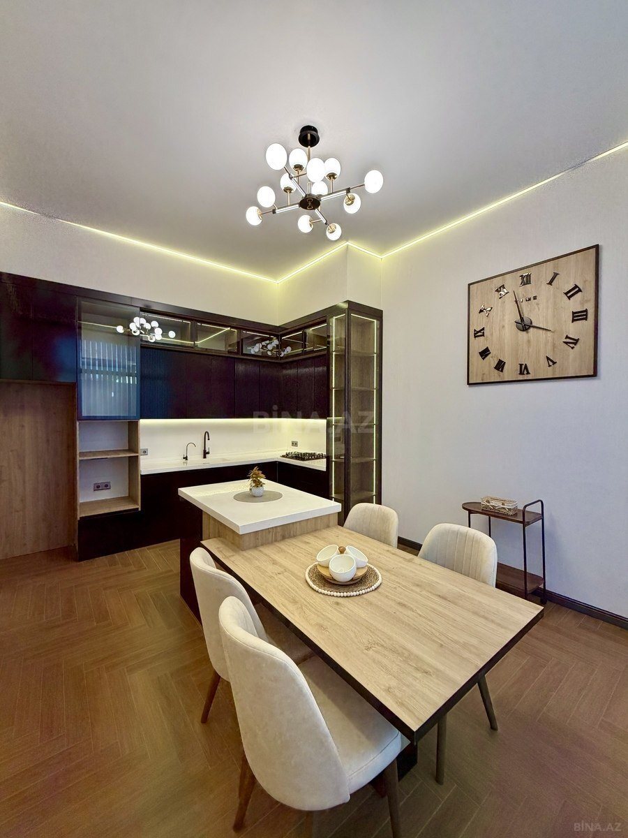 5 otaqlı həyət evi/bağ evi — 240 m² — Şüvəlan q. - şəkil 9