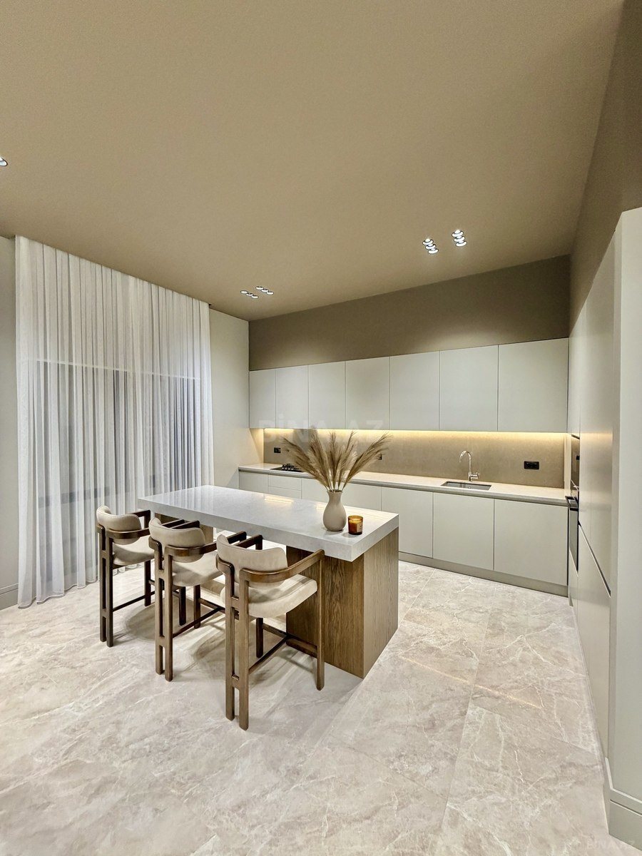4 otaqlı həyət evi/bağ evi — 250 m² — Mərdəkan q. - şəkil 8