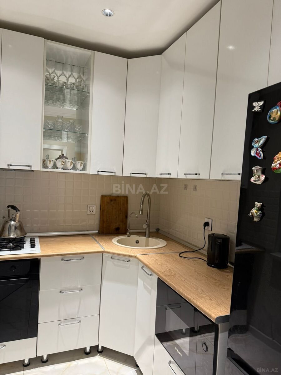 2 otaqlı köhnə tikili — 65 m² — Dərnəgül m. - şəkil 9