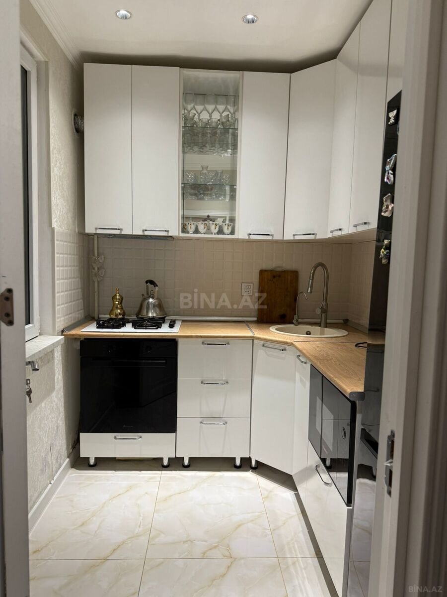 2 otaqlı köhnə tikili — 65 m² — Dərnəgül m. - şəkil 16